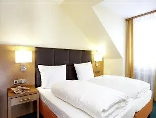 Grünwald Otel 3*