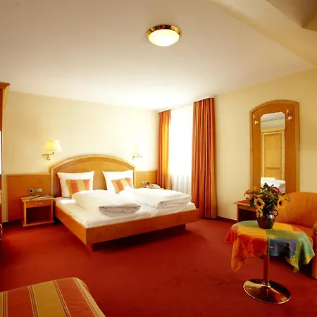 Grünwald Hotel 3*