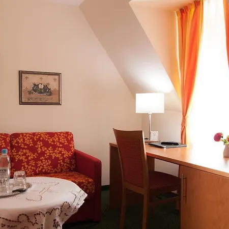 Hotel Grünwald 3*