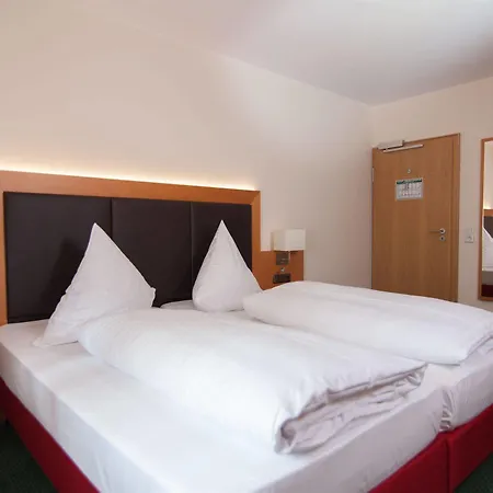 Grünwald Hotel 3*
